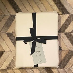 West Elm Tencel Sheet Set white king size